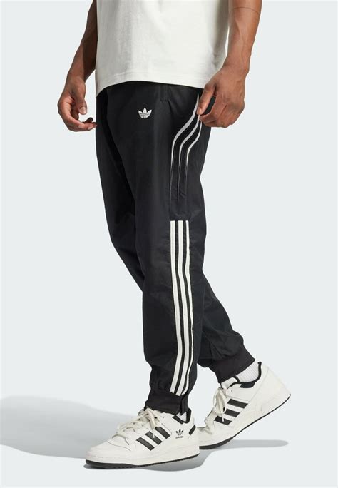 adidas atlanta schwarz|Slim Fit · Atlanta United · Sale .